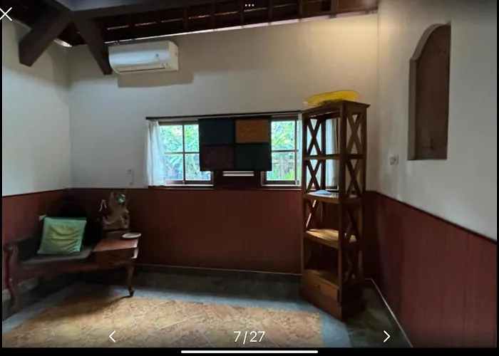 Royen Balinese Family Guest House- Traditional Batuan